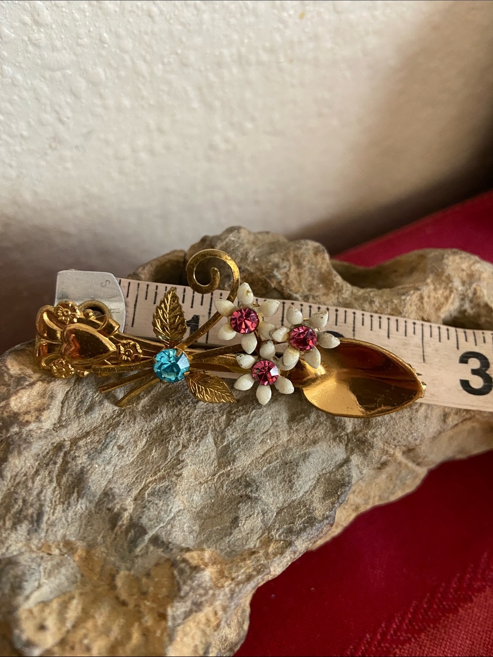 Vintage 50s Coro Spoon Enamel & Rhinestoned Flowers Broach - Picture 4 of 5